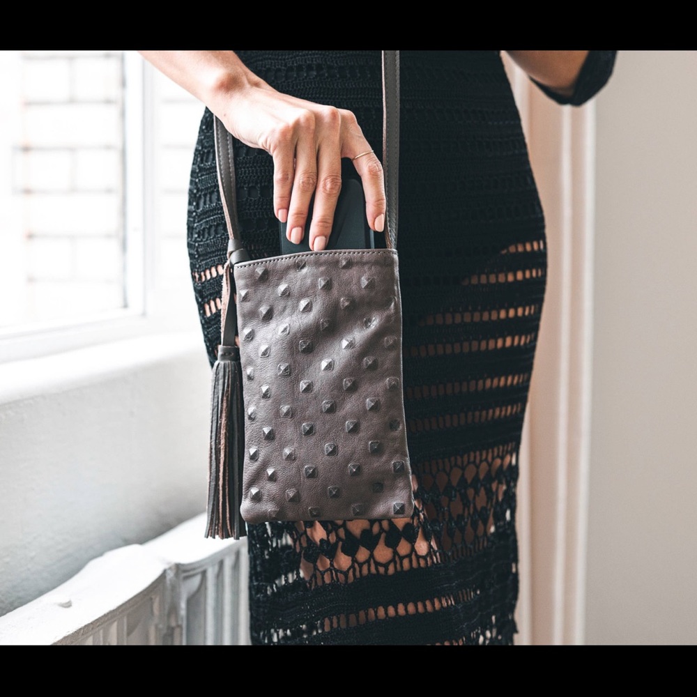 Cross body clutch